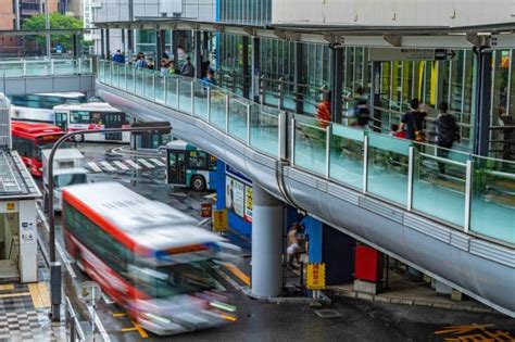 大阪 福岡 バス - 時空を超えた旅の可能性